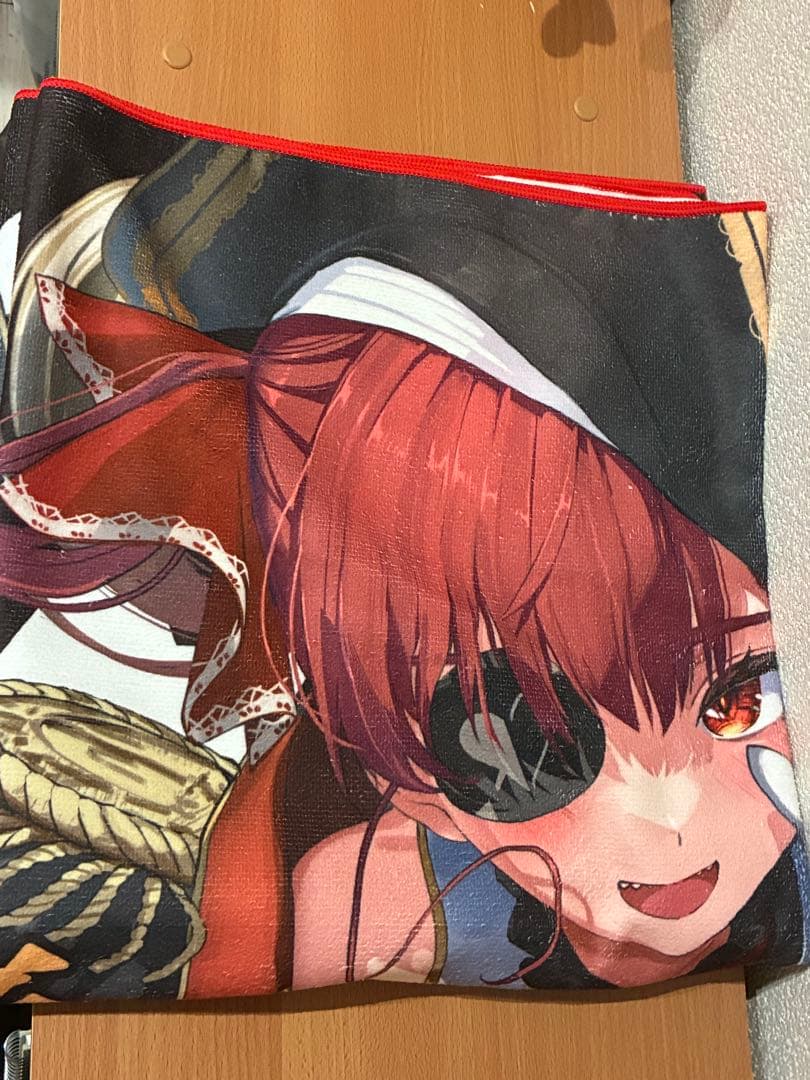 宝鐘マリン 活動4周年記念グッズ ビッグタオル - メルカリ