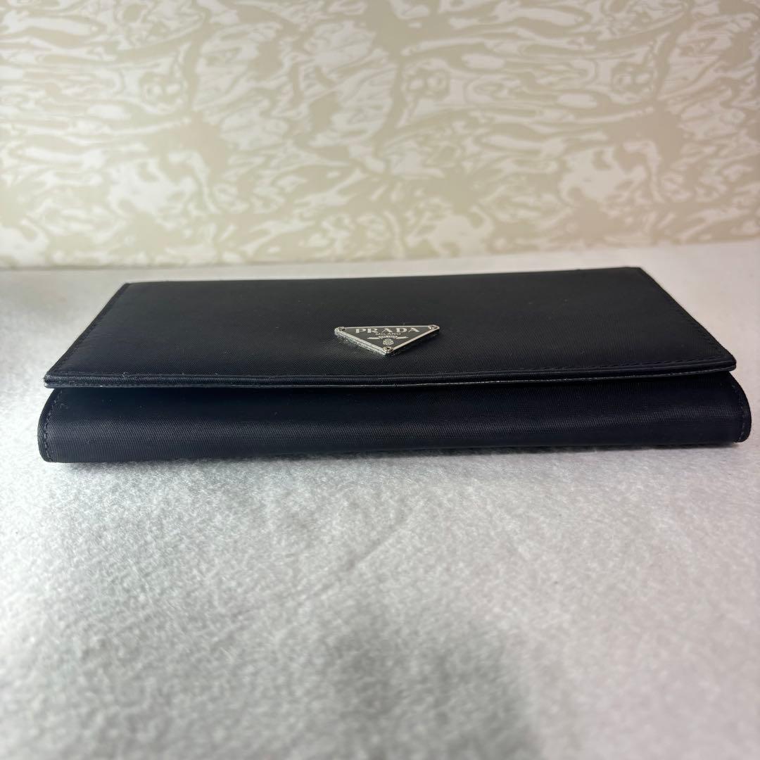 美品　PRADA プラダ　ブラック ナイロン　長財布　二つ折り財布