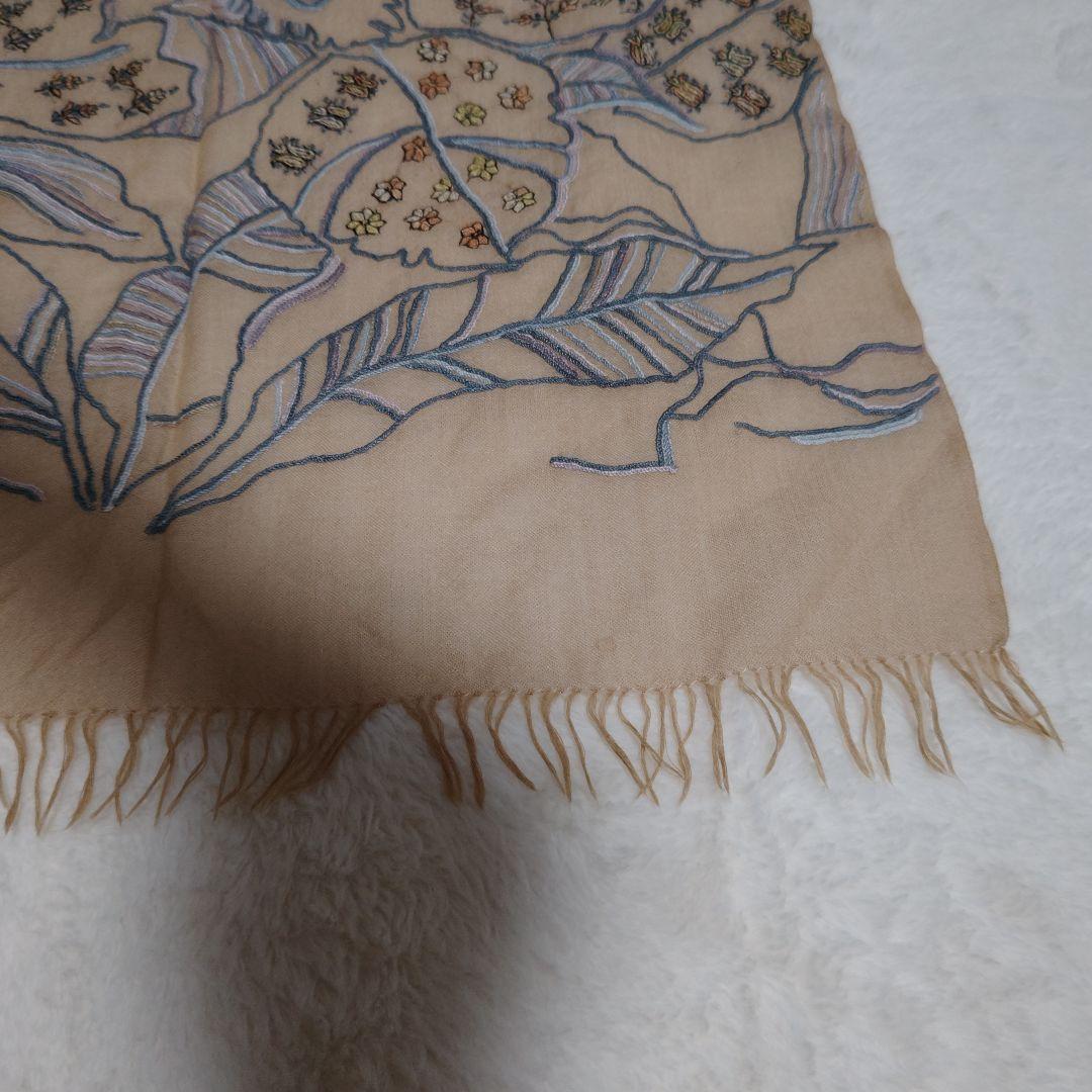 TARA BLANCA ターラ ブランカ 手刺繍 花柄 大判 ストール 高級 - メルカリ