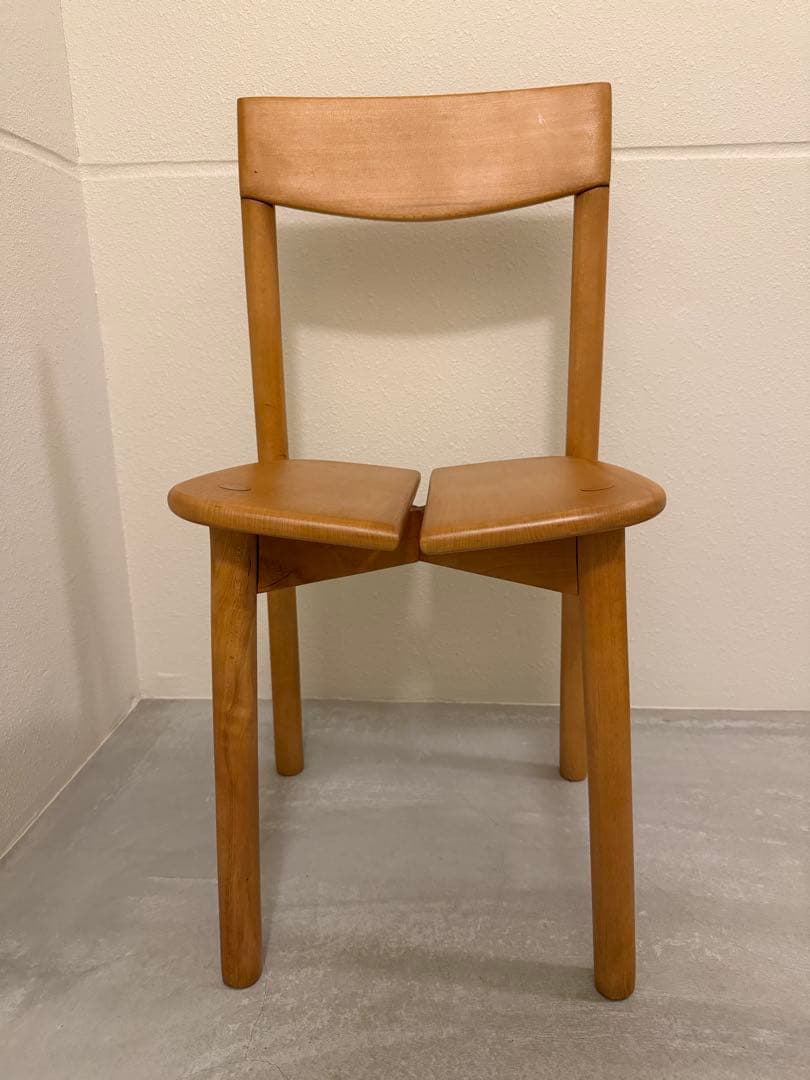 ピエール・ゴーティエ・ディレイ ペリアン プルーヴェ ガーリッシュ