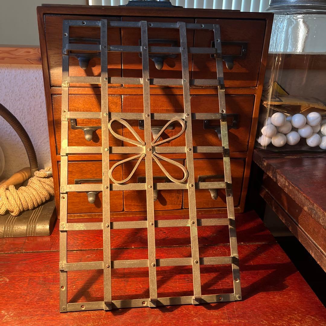 昭和レトロ アンティーク ヴィンテージ シャビー アイアン 窓格子 面