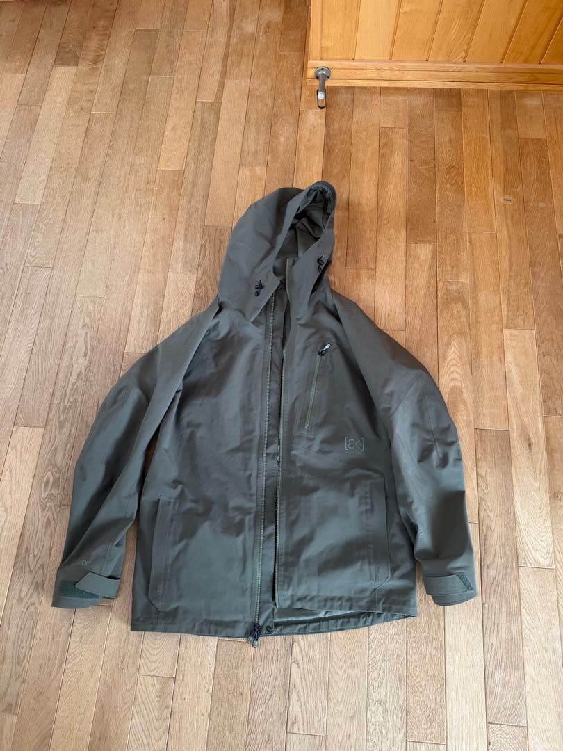 【最高峰】Burton [ak] GORE-TEX スノーボードウェア メンズS BURTON（バートン） ○ [ak] GORE-TEX HELITACK 2L STRETCH JKT TRUE