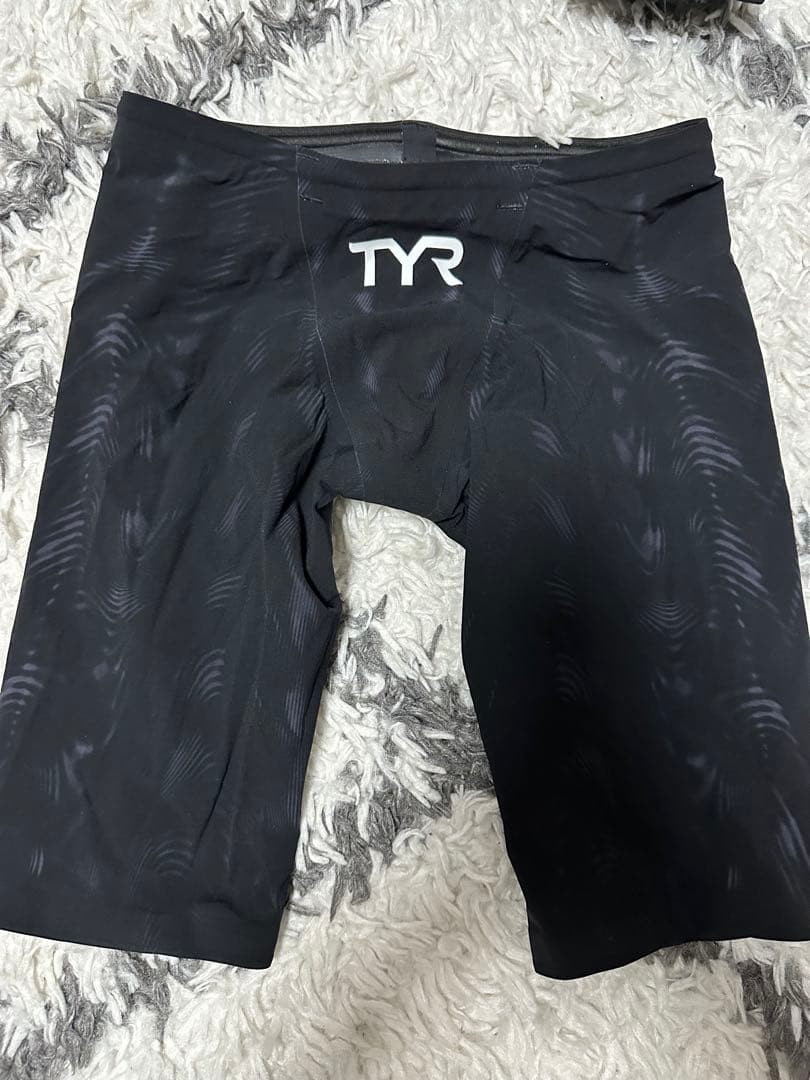 新品TYR VENZO PHANTOM サイズ25 セット購入可 番号4 新品TYR VENZO PHANTOM サイズ25 セット購入可 番号4 - メルカリ