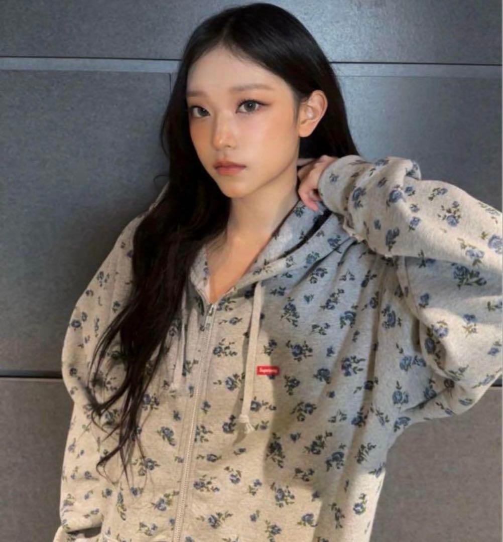 Supreme Small Box Zip Up Hooded flower M - メルカリ