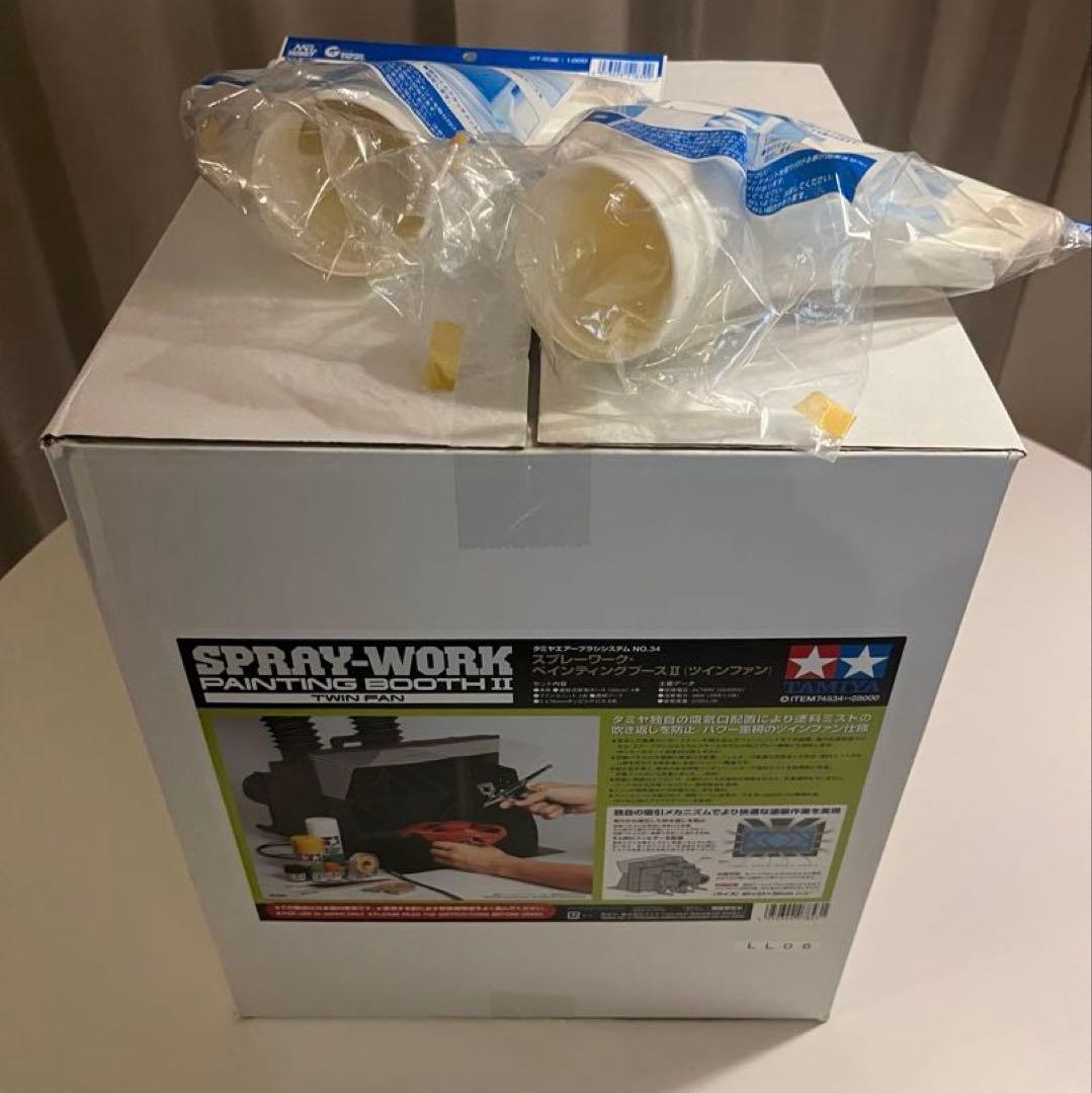 タミヤ　スプレーワーク ペインティングブース II & 排気口アタッチメント タミヤ スプレーワーク ペインティングブース II & 排気口アタッチメント