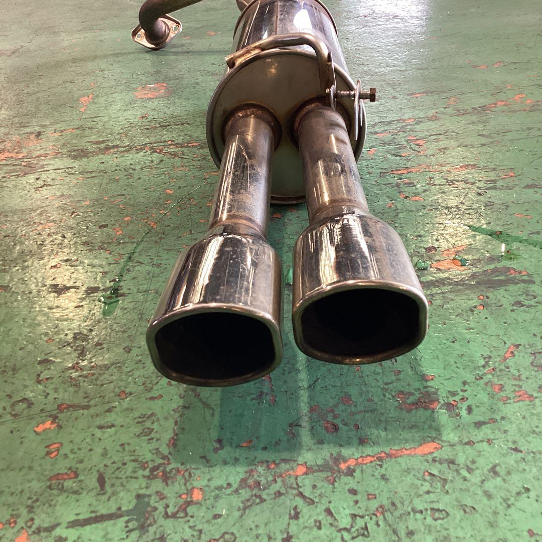 プリウスα フジツボ　マフラー