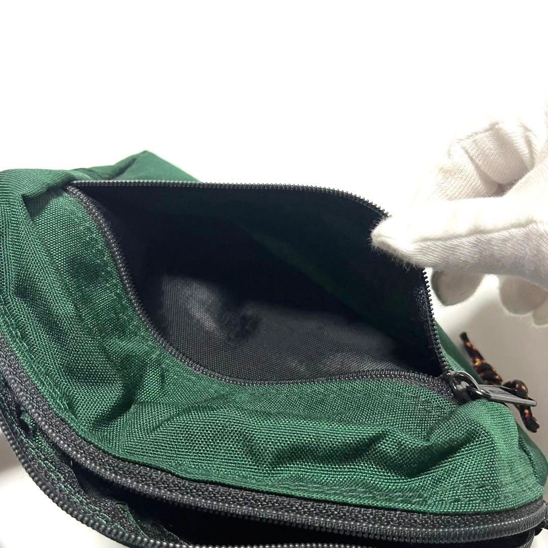 希少 80s eastpak イーストパック ボディバッグ 旧タグ USA製 - メルカリ
