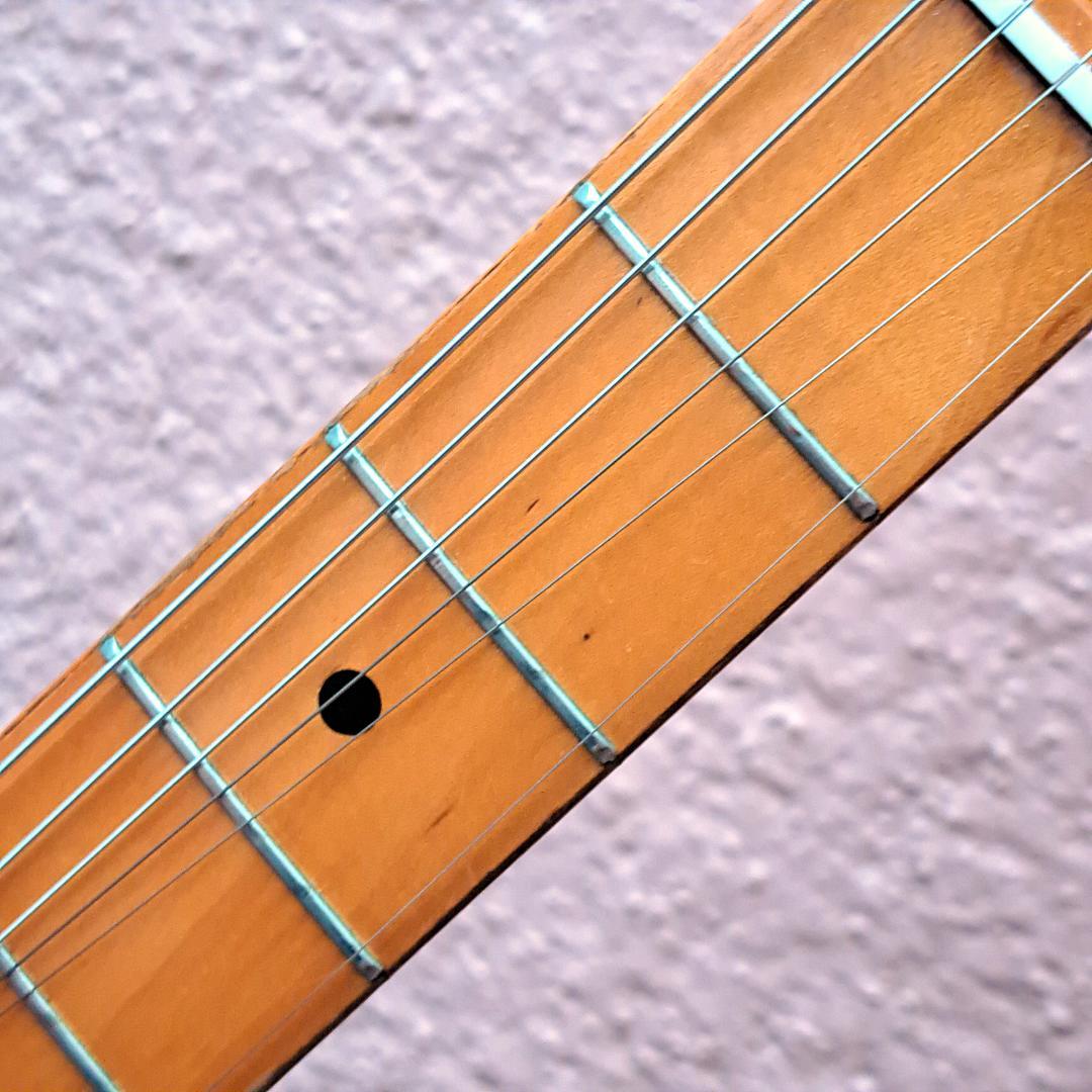 □FERNANDES RST STRATOCASTER LIMITED ストラト - メルカリ