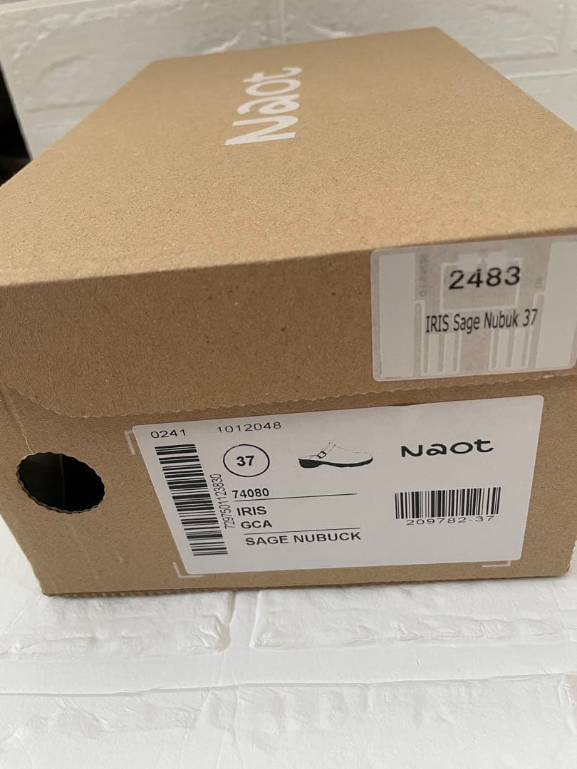 希少カラー】NAOT IRIS アイリス サボ SAGE NUBUCK 37 - メルカリ