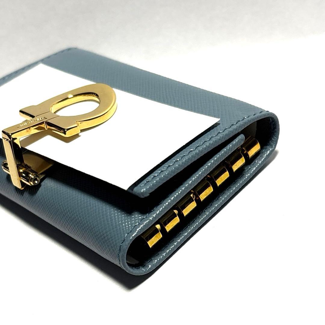 Salvatore Ferragamo フェラガモ キーケース 水色 ガンチーニ