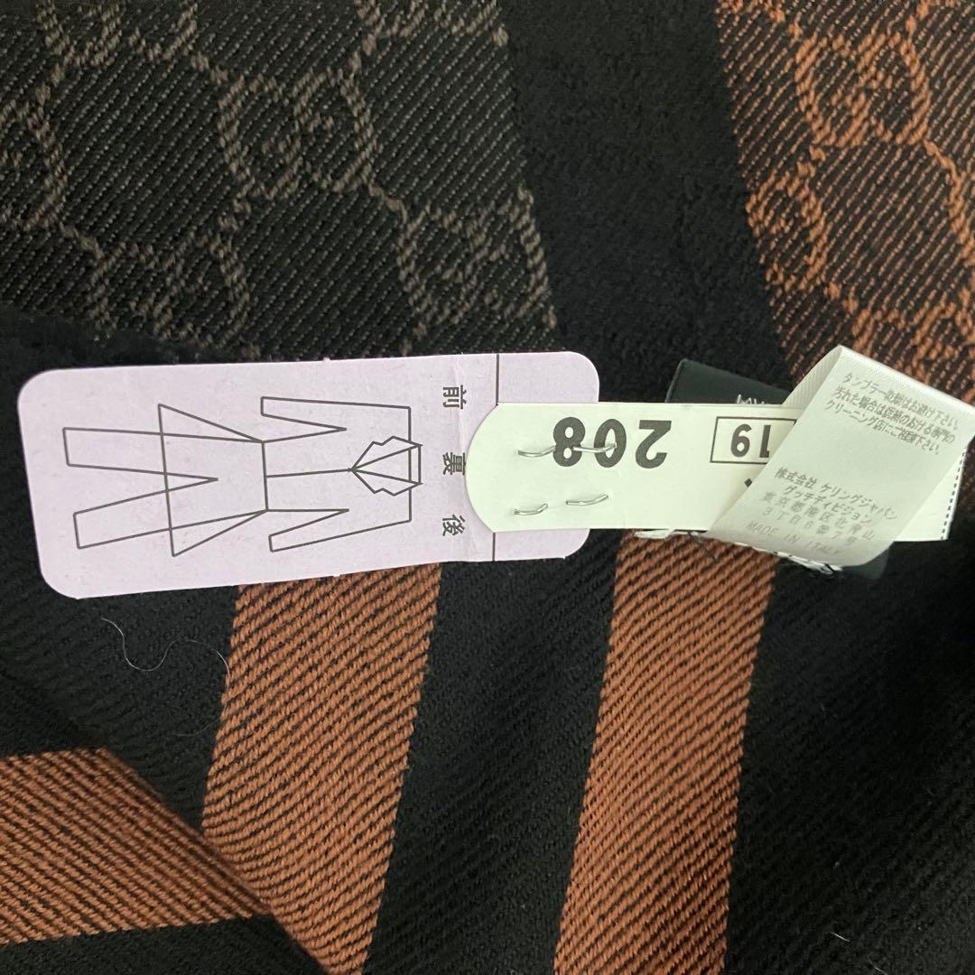 Gucci リバーシブル　マフラー