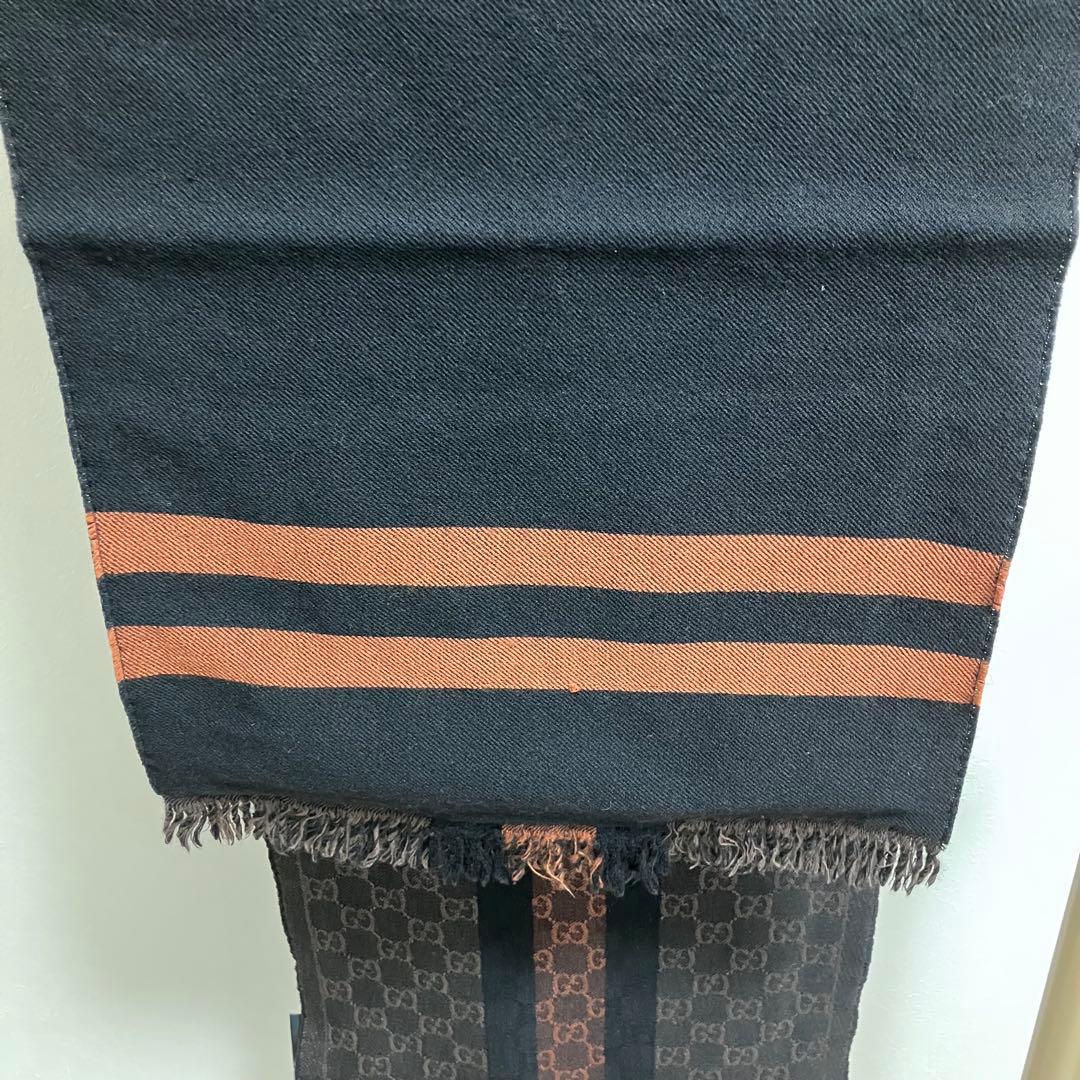 Gucci リバーシブル　マフラー