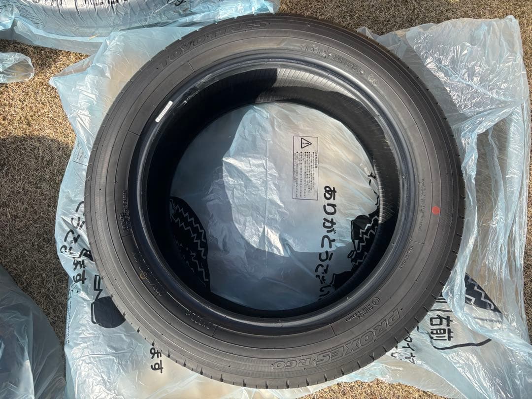 satou【新車外し・未走行】TOYO 夏タイヤ 205/55R17 4本 TOYO TIRES（トーヨータイヤ） 送料無料 205/55R17 新車外し 夏タイヤ