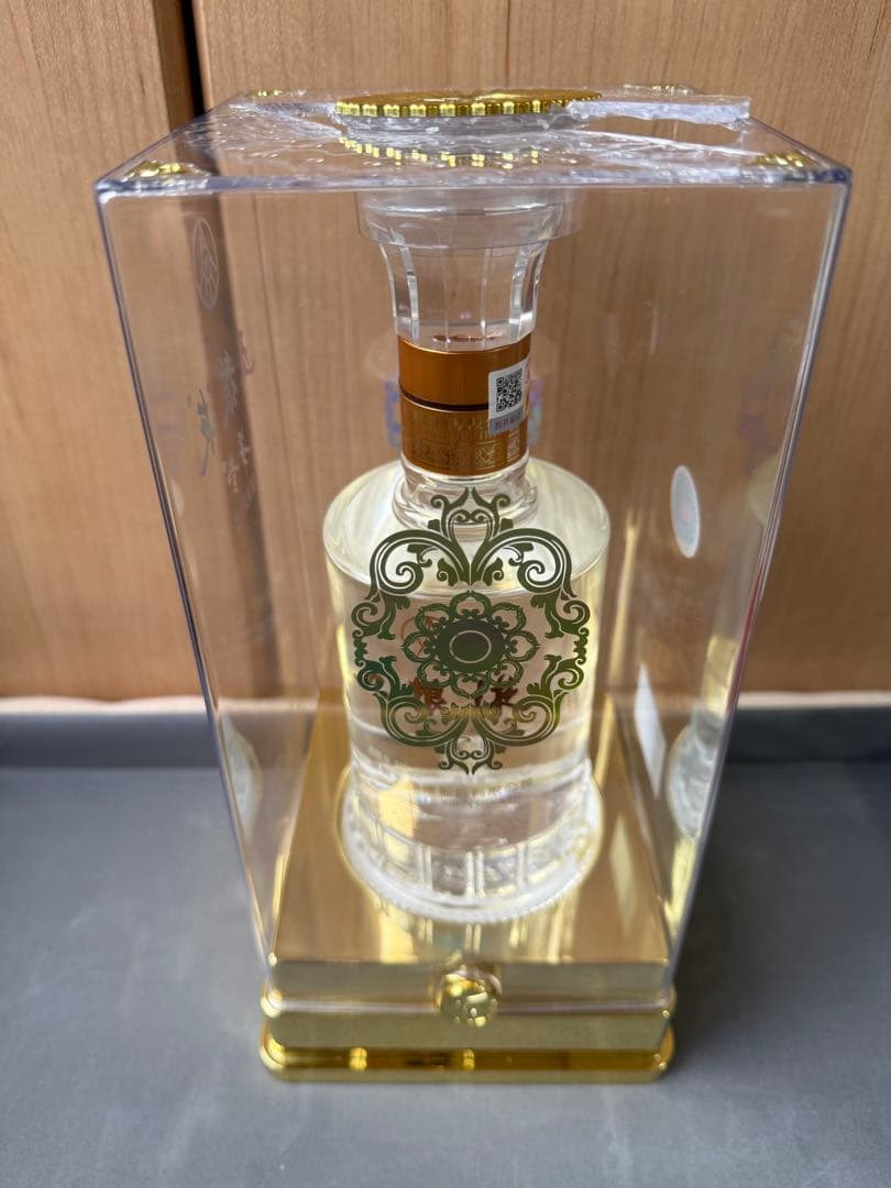 中国　五粮液 500ml 52% 白酒　※ケース有り 常温便】【白酒】五粮液 500ml×6本入 52° : 楽商事株式会社 - 通販