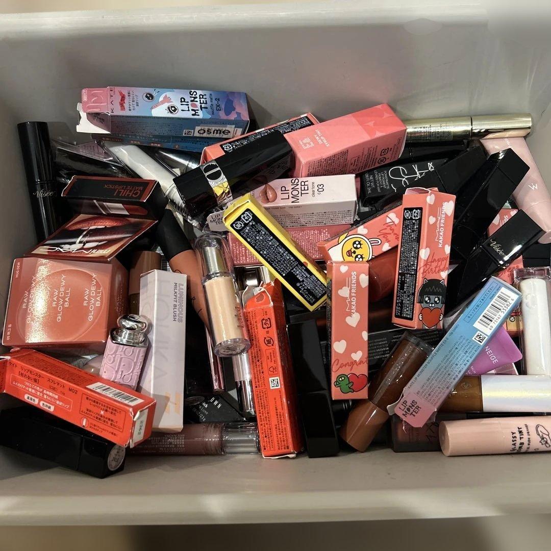 リップまとめ売り　85点以上 Qoo10] リップヒップ 【限定セット】【6色】ガラスのような艶