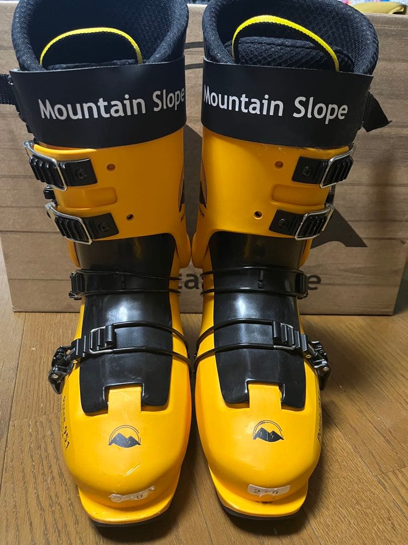 24-25 マウンテンスロープ　ブーツ アルペンスノーボード 24-25 MOUNTAINSLOP（マウンテンスロープ） POINT951 （Pブーツ