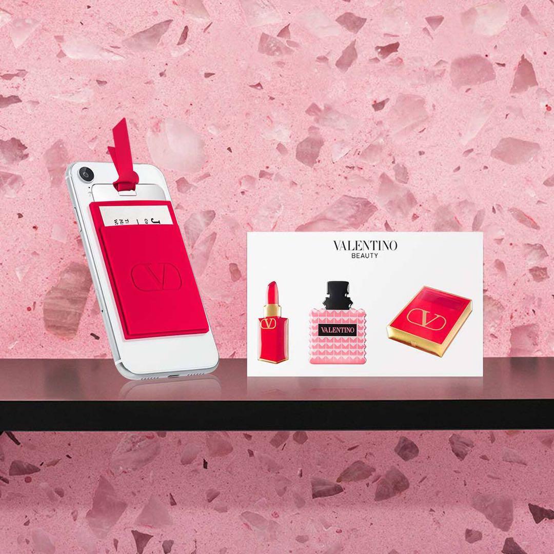 ヴァレンティノ ノベルティ ミラーカードホルダー - メルカリ