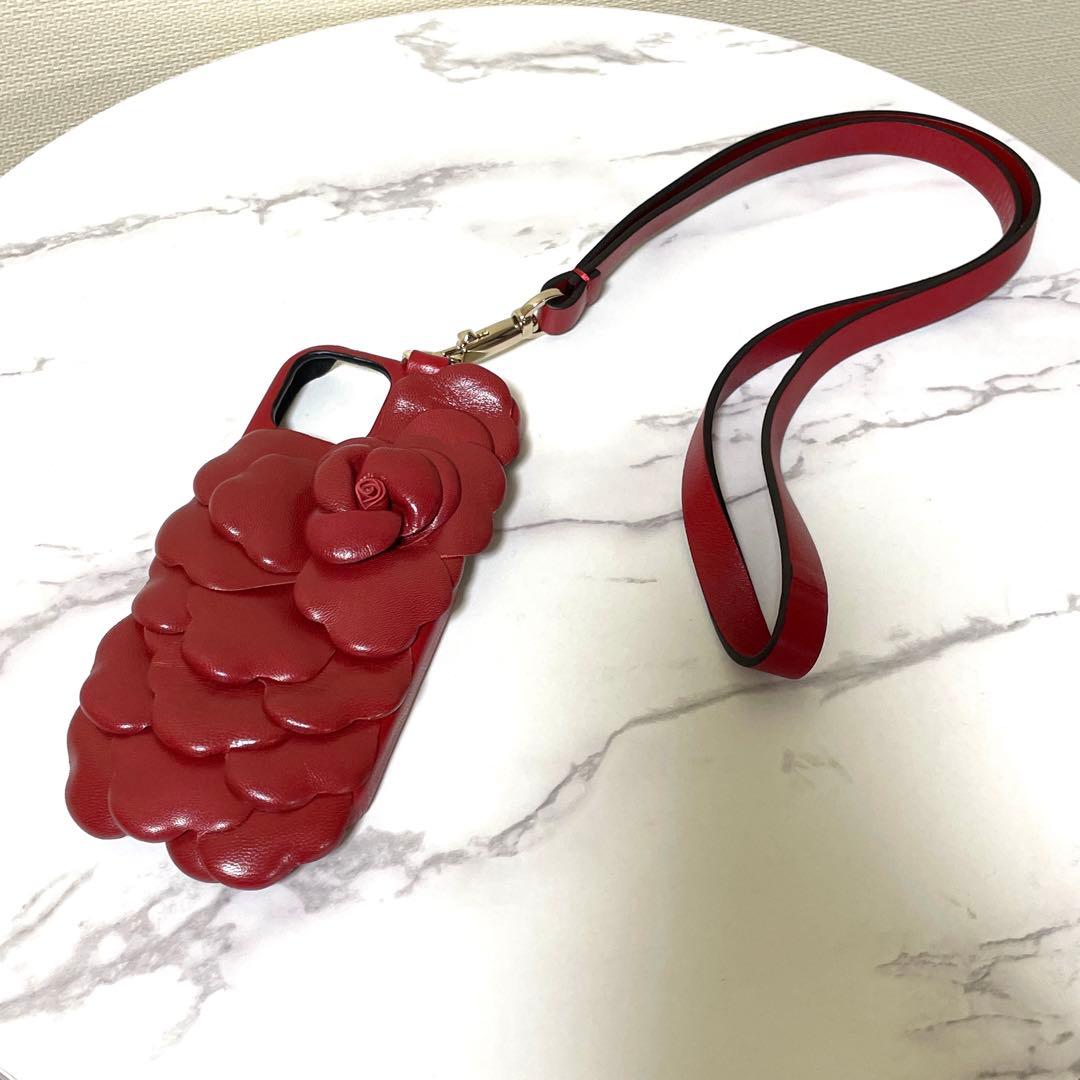 大幅値下げ‼️VALENTINO 赤iPhone12mini 　ストラップ
