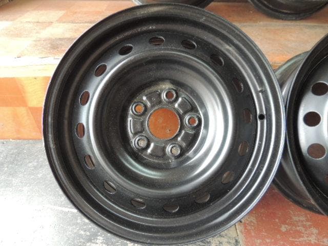 T223　16×6.5J　スチールホイール　4枚　PCD 114.3×5