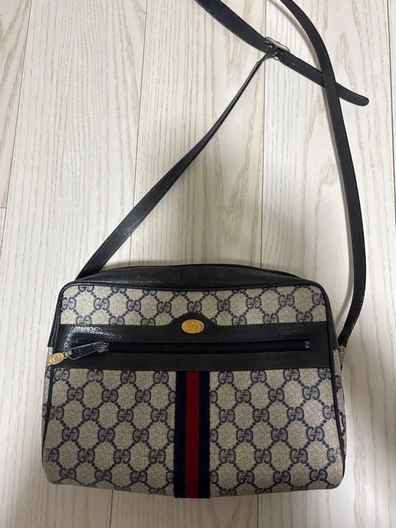 Gucci GGパターン ショルダーバッグ