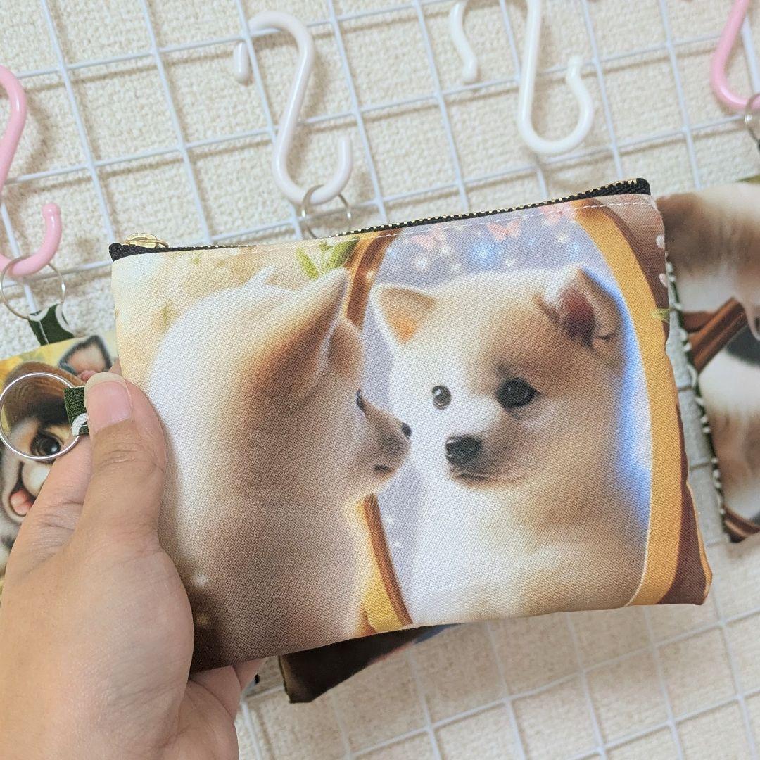 柴犬 フラットポーチ 唐草模様 パネル生地 - メルカリ