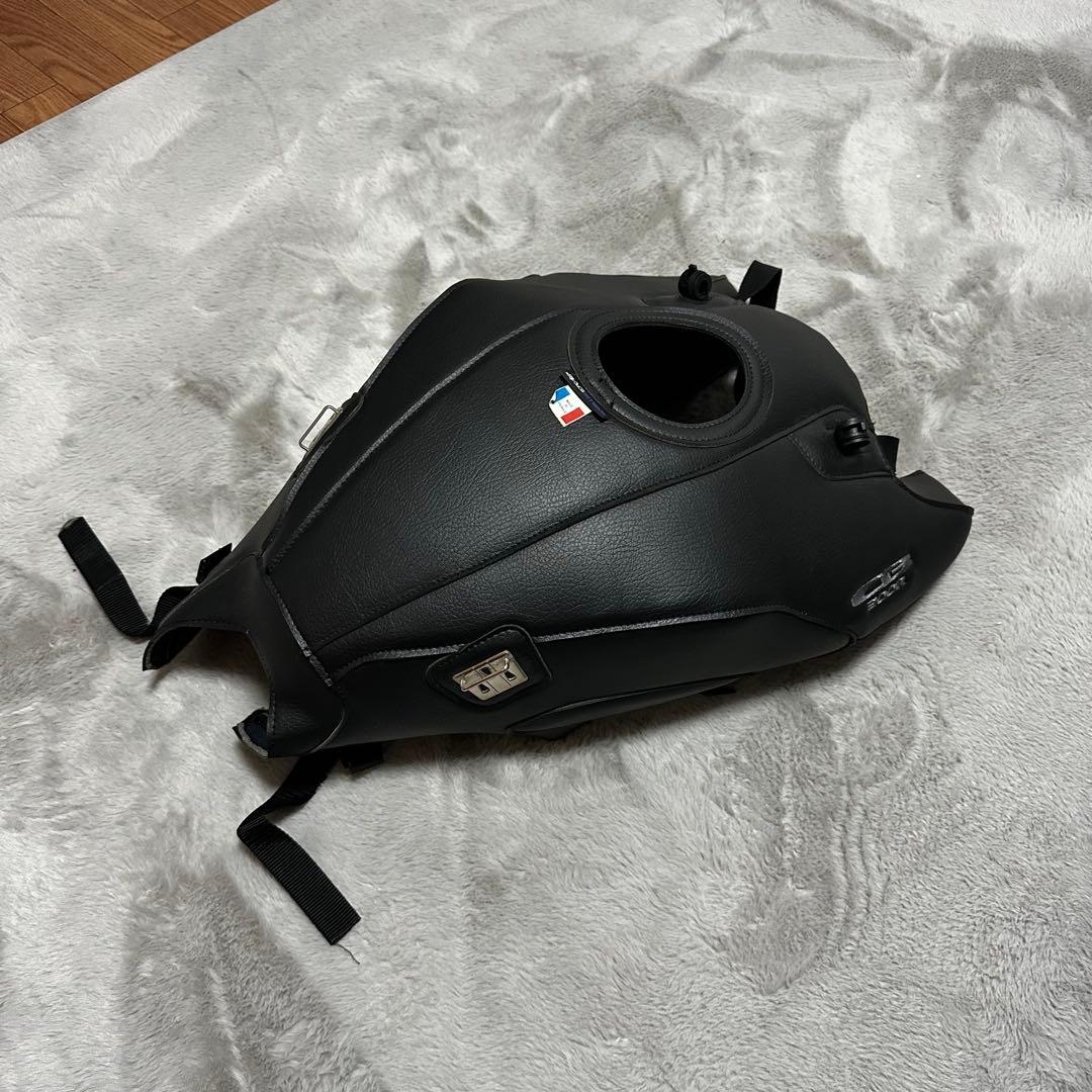 バグスター タンクカバー CB250R マットグレー 1762D