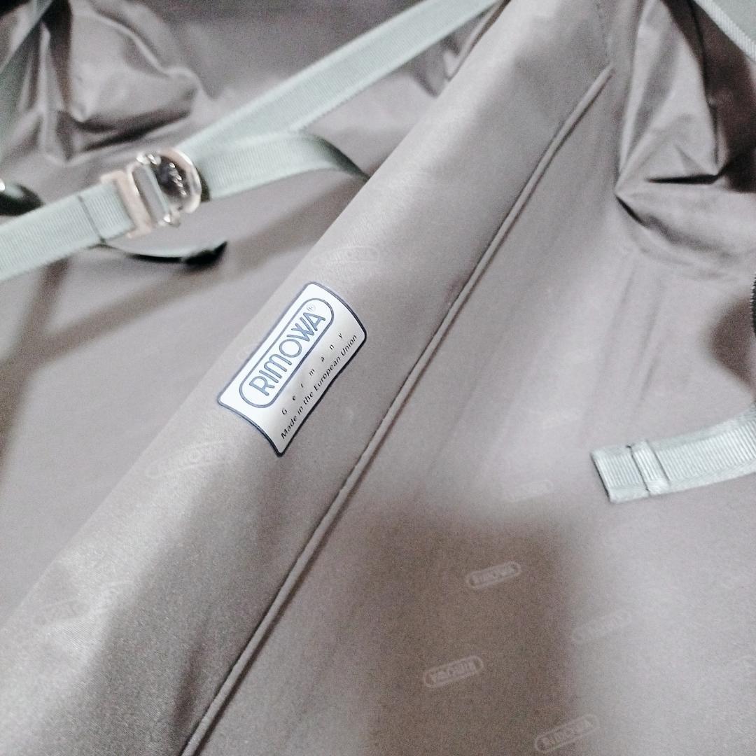 美品 RIMOWA リモワ サルサ4輪 877.70 TSAロック 軽量ネイビー