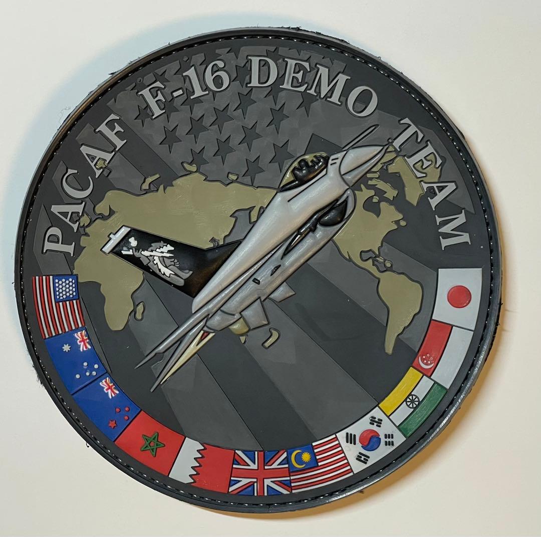 PVC製ワッペン PACAF F-16 DEMO TEAM 黒イタチパッチ - メルカリ