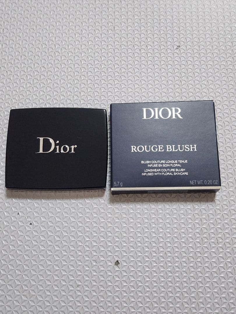 新品未使用】伊勢丹限定色 ディオールスキン ルージュ ブラッシュ 388