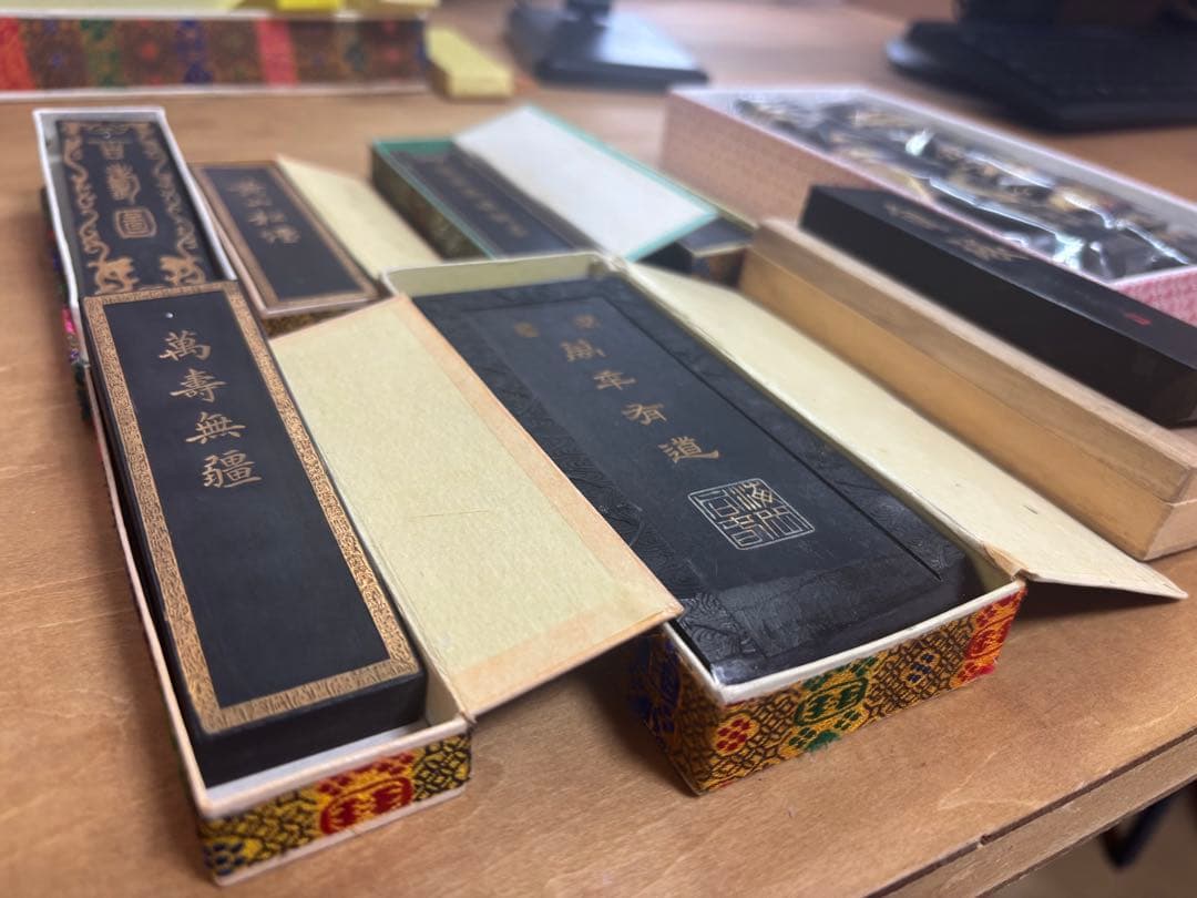 シ*」様 中華古墨　9点セット 唐墨 特価品（上海墨廠） - 書道用具専門店 西本皆文堂 オンラインショップ