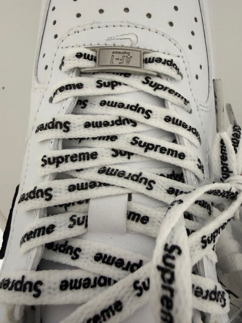 NIKE AIR FORCE 1 LOW × Supreme 26.5cm 白