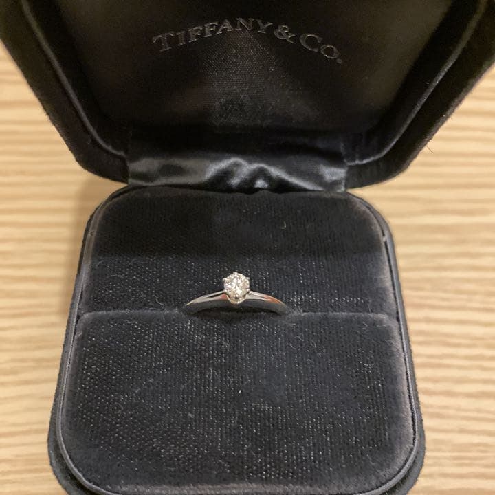 ティファニー婚約指輪9号 0.19カラットダイヤモンド