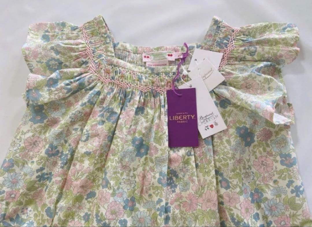 4a ボンポワン　リバティ Bon point ワンピース　リバティ bonpoint,ボンポワン,ドレス,リバティワンピース,ジャンパースカート