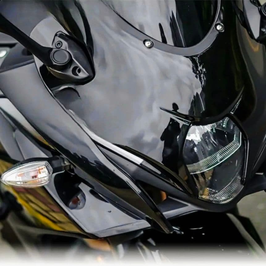 Gsx250r カスタムカウル フロントスクリーン gsxr1000r風 - メルカリ