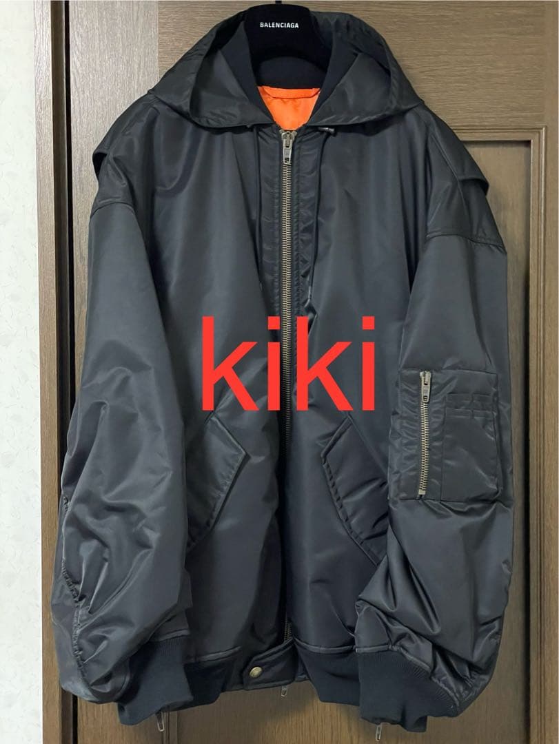 最終値下げ BALENCIAGA カレッジロゴ ボンバージャケット ブルゾン 1