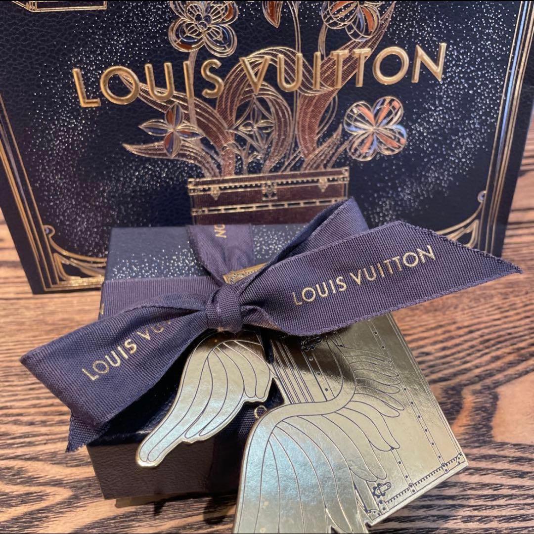 Apple様専用❗️LOUIS VUITTON フラワーモチーフ キーホルダー - メルカリ