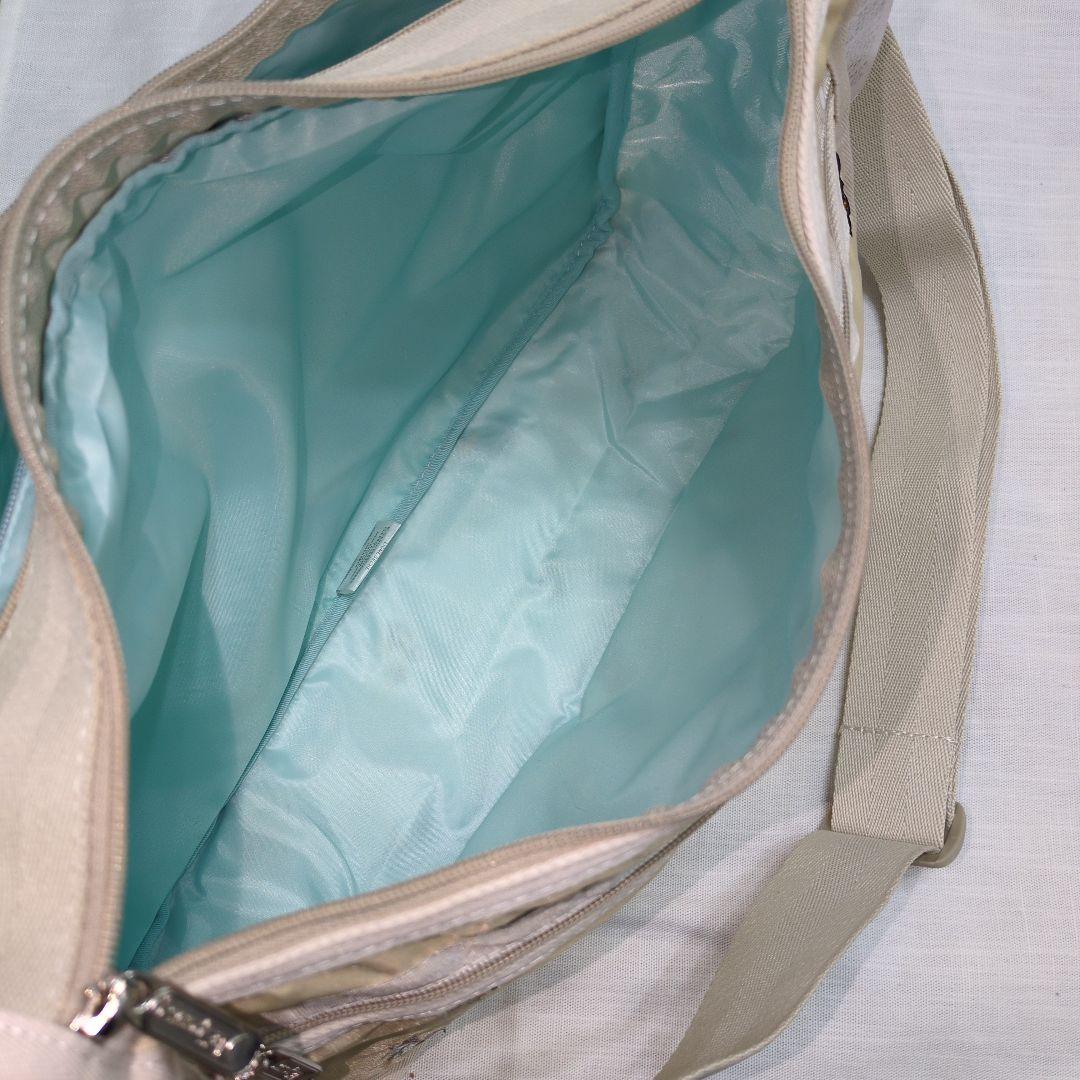 新品未使用　タグ付き！LeSportsac ショルダーバッグ 犬 ネコ刺繍