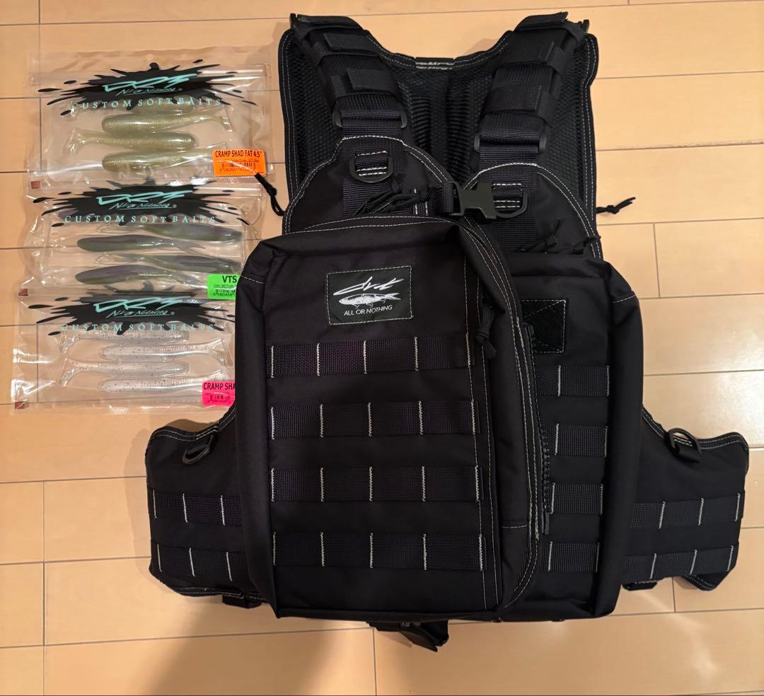 DRT SUBROC swimbait game vest +おまけワーム - メルカリ
