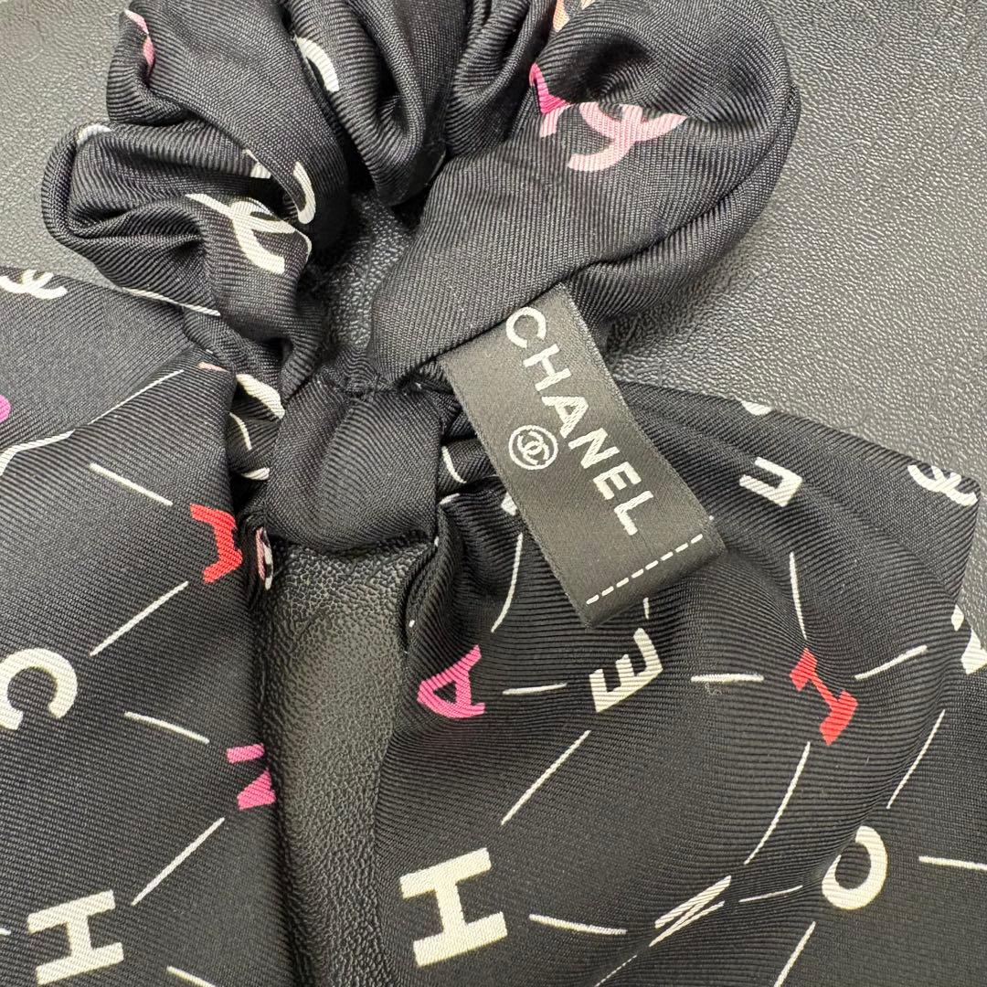 CHANEL シャネル ココマーク ロゴ リボン シュシュ　シルク AA9304