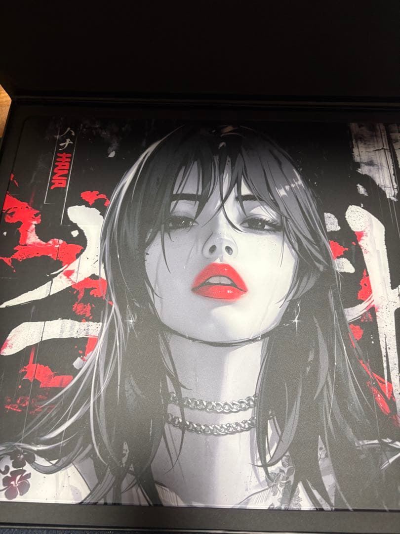 GLSSWRKS Hana ガラスマウスパッド