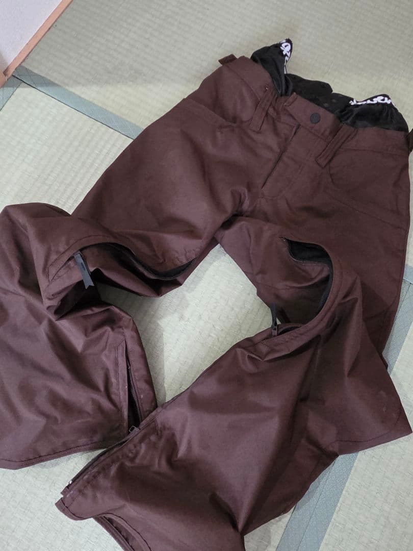 デサント製】A-SEVEN スノボウェア上下セット L 迷彩 ヒートナビ搭載