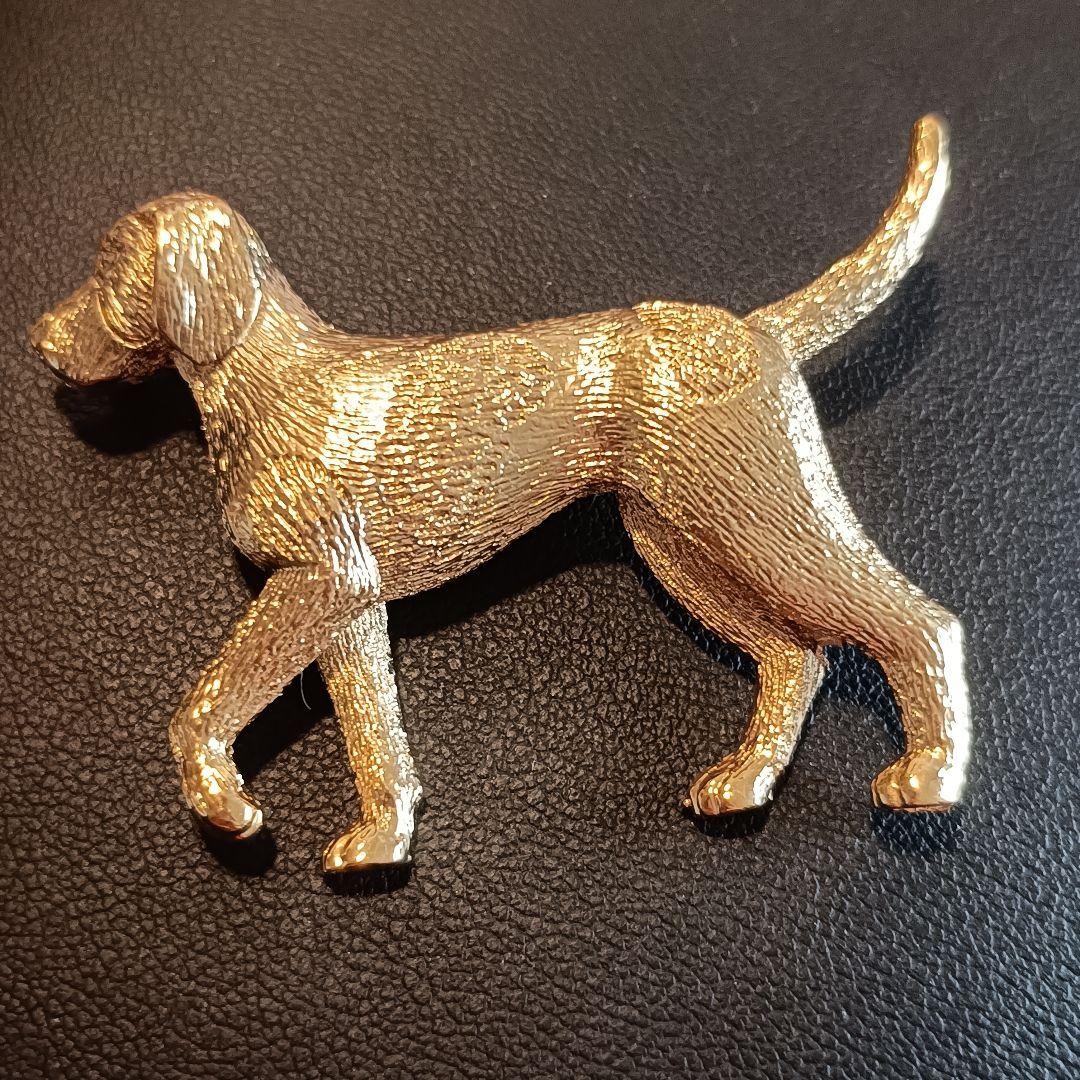 バーバリー レトリバーブローチ ロゴ刻印 ヴィンテージ - メルカリ