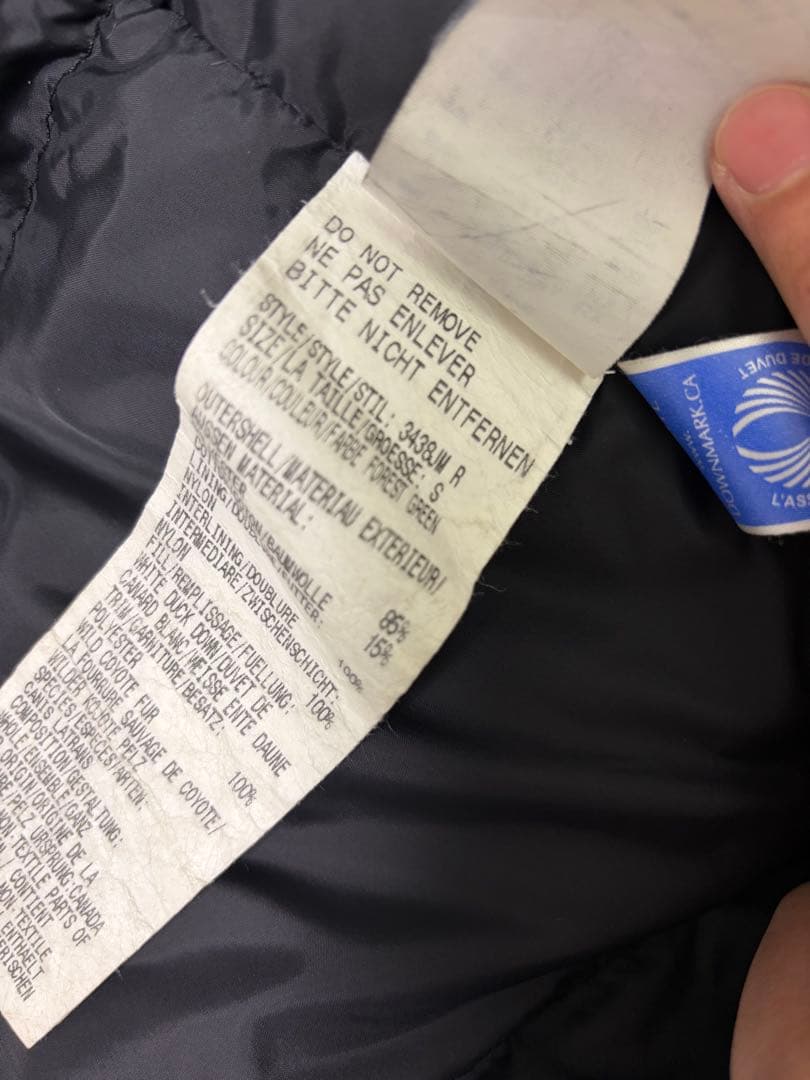   カナダグース ダウンジャケット ブラック/グリーン