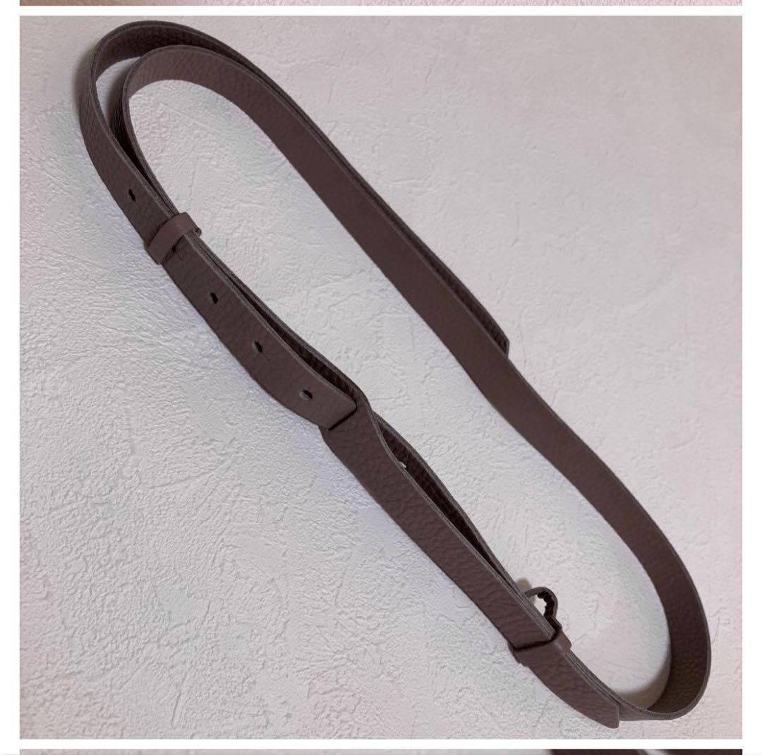 ミナペルホネンcrossレザー ベルト グレー - メルカリ