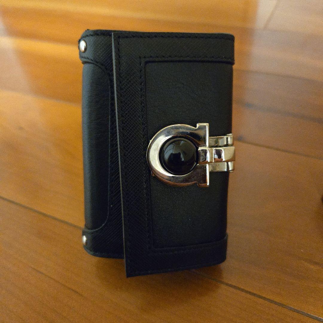 Salvatore Ferragamo ブラックキーケース 箱付き