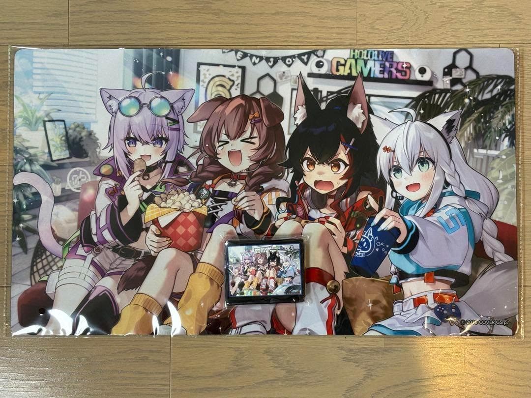 ホロライブゲーマーズ 6周年記念　ラバーマット&カードスリーブ ホロライブゲーマーズ 6周年記念 – hololive production official shop