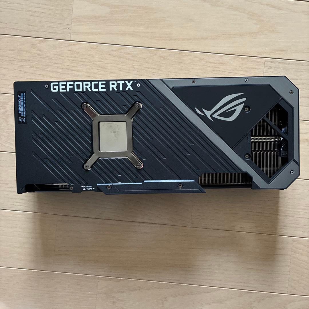 ASUS ROG RTX 3090 ヒートシンク　ファン　バックプレート　LED