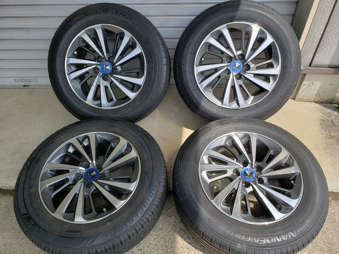 ☆送料無料☆トヨタ純正50系 プリウス モデリスタ製 15インチ 4本