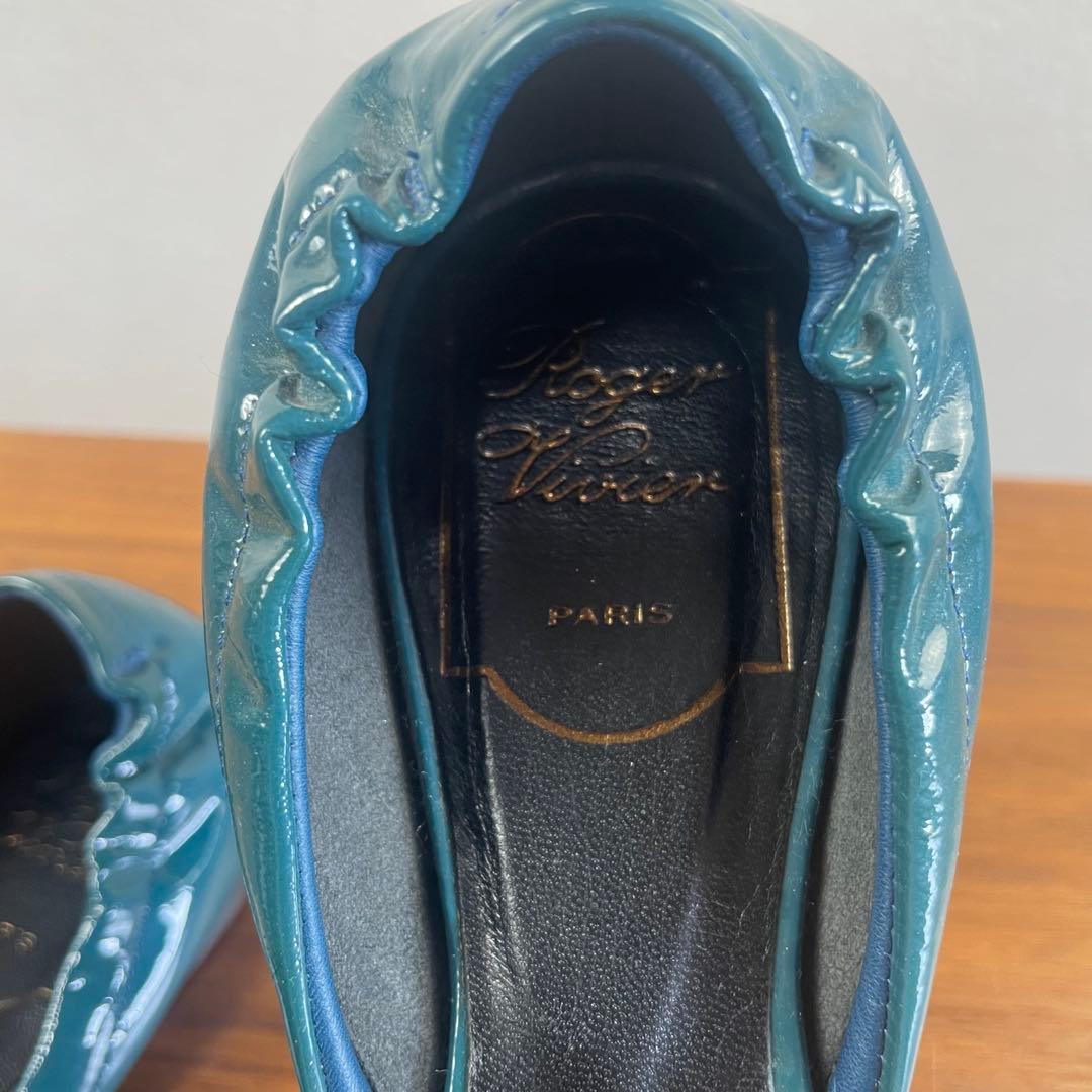 美品】ロジェヴィヴィエ☆フラットシューズ パンプス ゴールドバックル