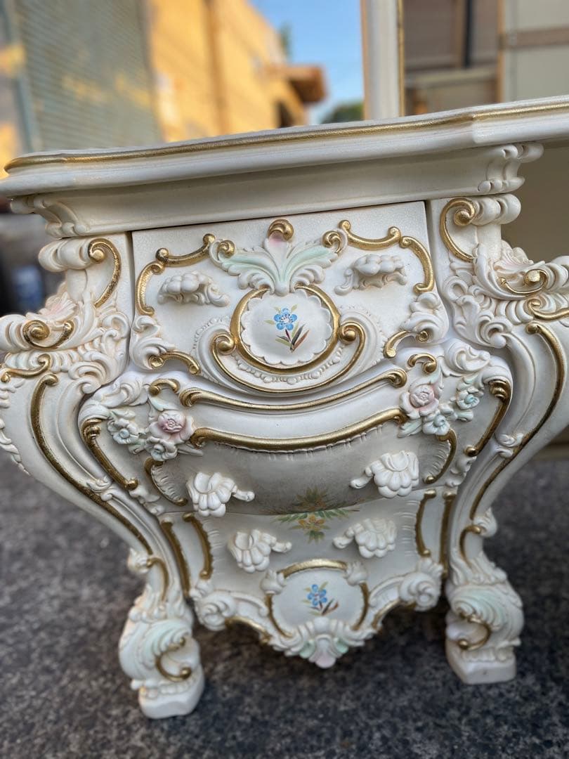 ワ*コ様 プリンセス家具 西洋風 アンティーク家具 ゴージャス家具